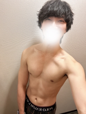 HAYATO(ﾊﾔﾄ) 寝心地満点のふかふかおっぱい枕で寝てみる？
