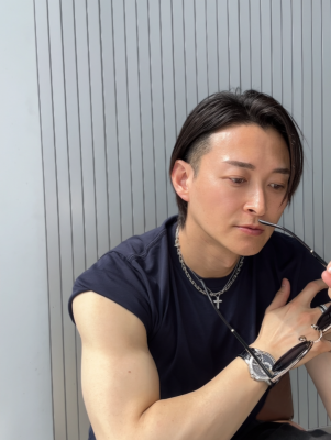 KONOSUKE(ｺｳﾉｽｹ) お金も、幸せも、充足も 人が運んできてくれる