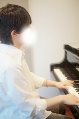 AINO(アイノ) 触れる瞬間