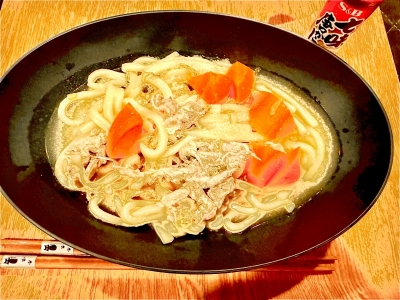 SHINA(シナ) 味噌煮込みうどん!!!