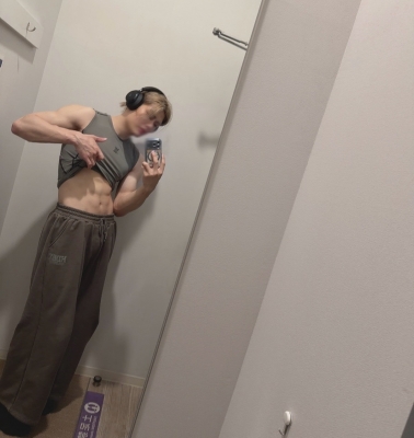 KEN(ケン) なにごと