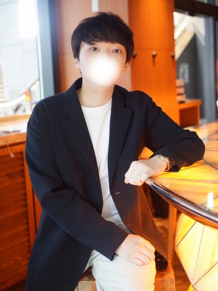 HIROOMI(ﾋﾛｵﾐ)