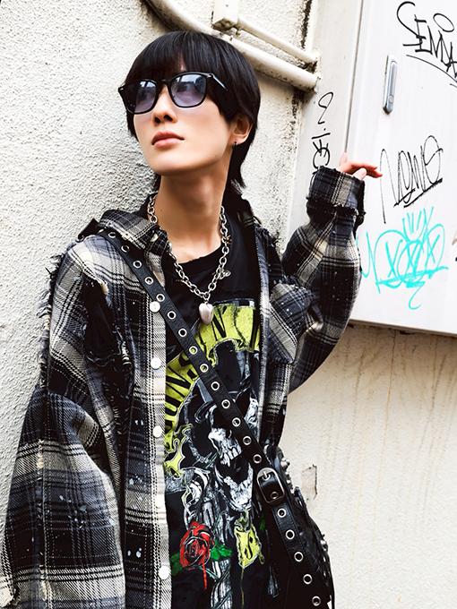 KAORU(カヲル)