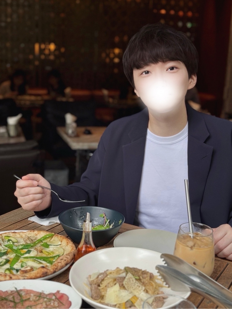 HIROOMI(ﾋﾛｵﾐ)
