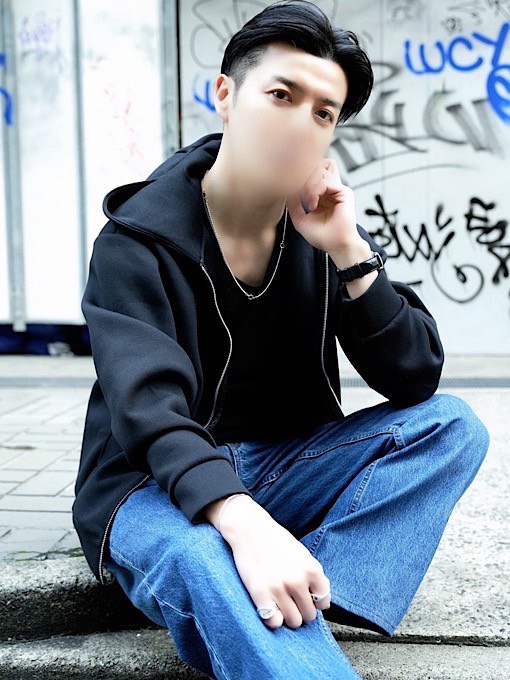 EISHI(ｴｲｼ)