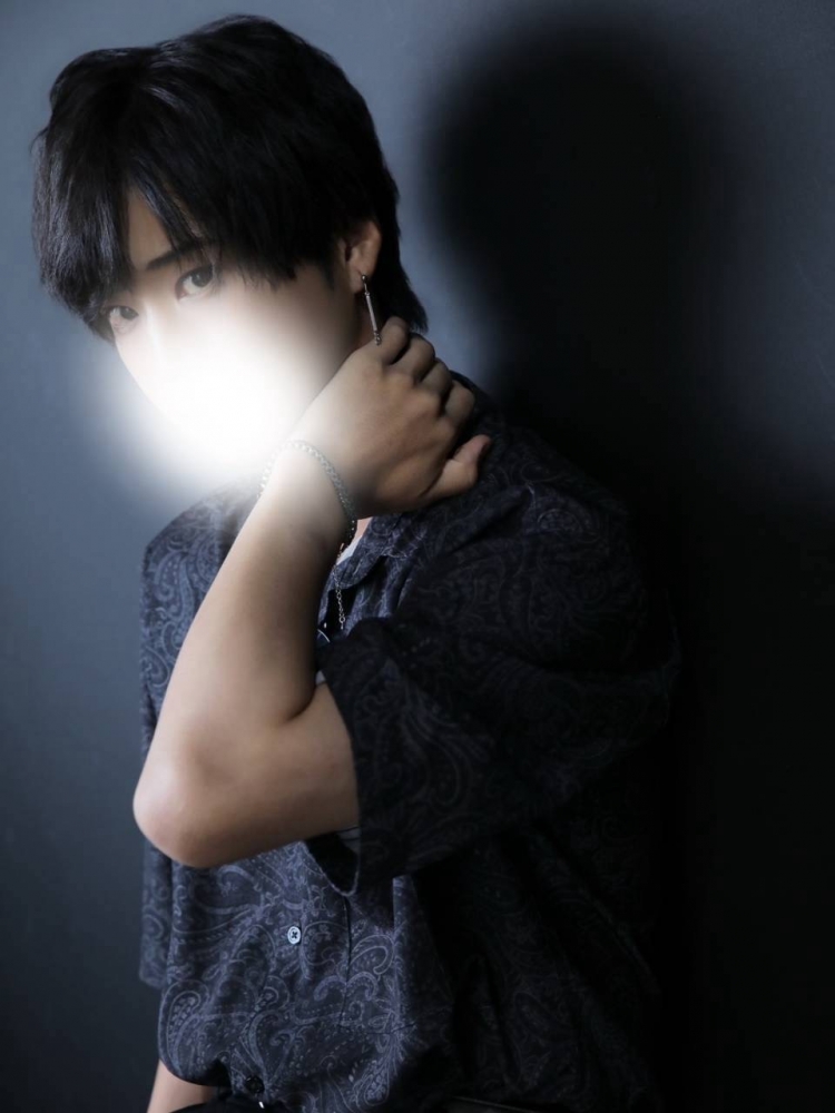 TOUYA(ﾄｳﾔ)