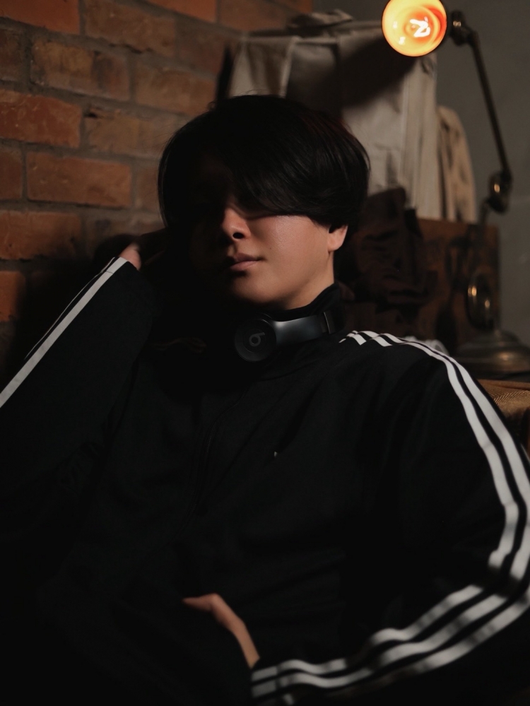 AME (アメ)