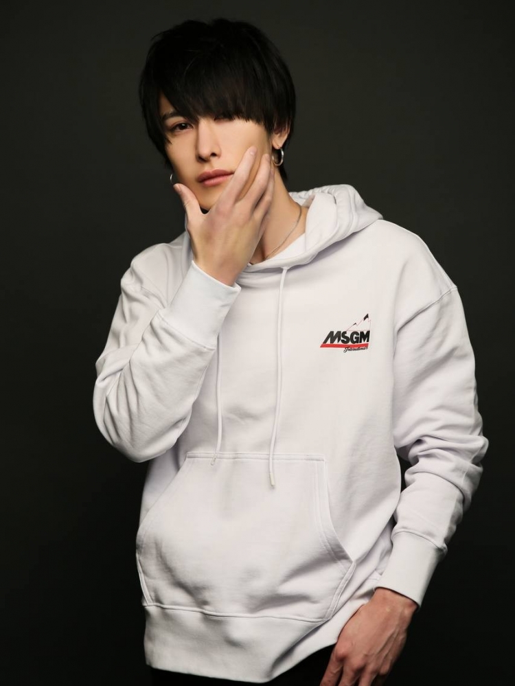 SHUSUKE(シュウスケ)