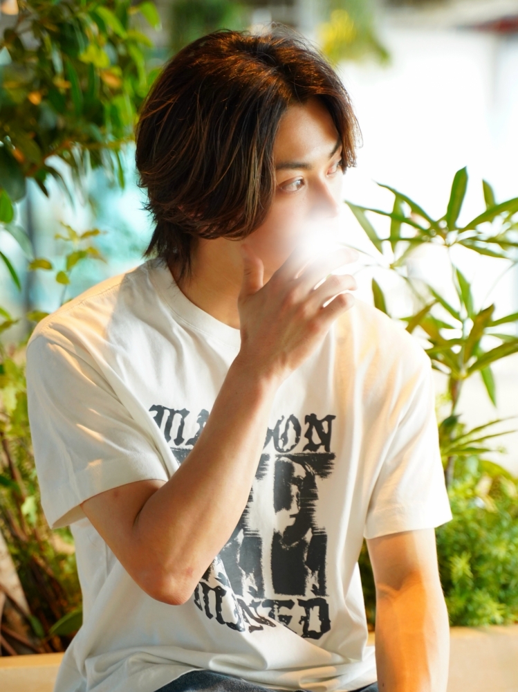 SHUN(シュン)