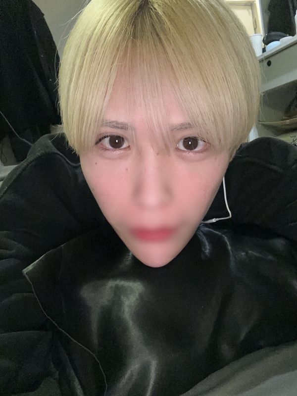 MITSUKI(ミツキ) 金髪になりました