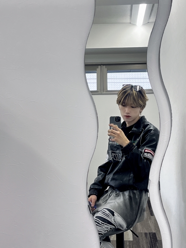 NEO(ﾈｵ) 誕生日orセラピ2年目🎧について