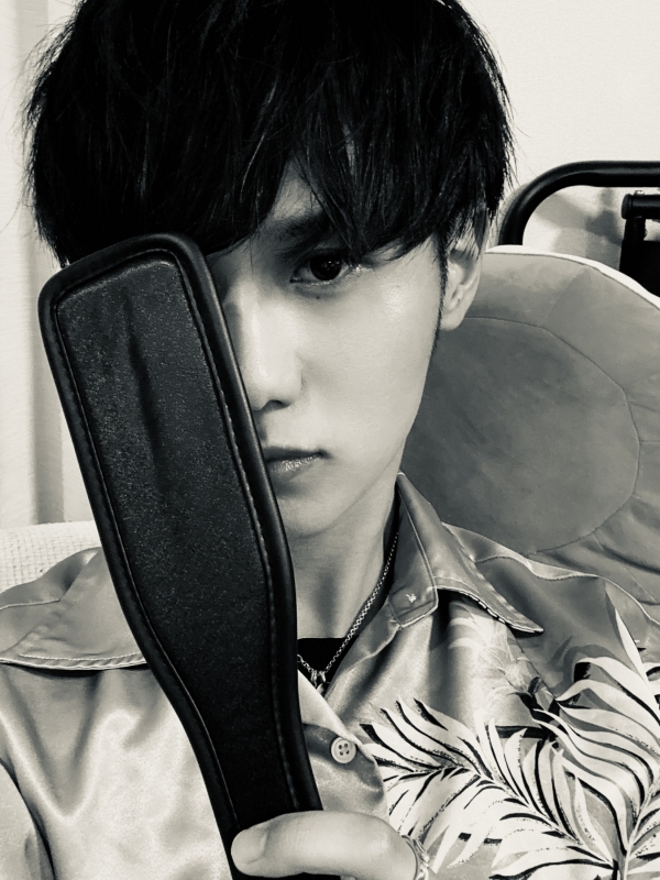 MISAKA(ﾐｻｶ) お尻叩きたい