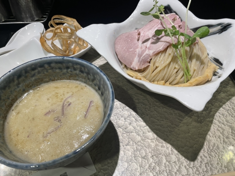 MIO(ﾐｵ) つけ麺たべたい