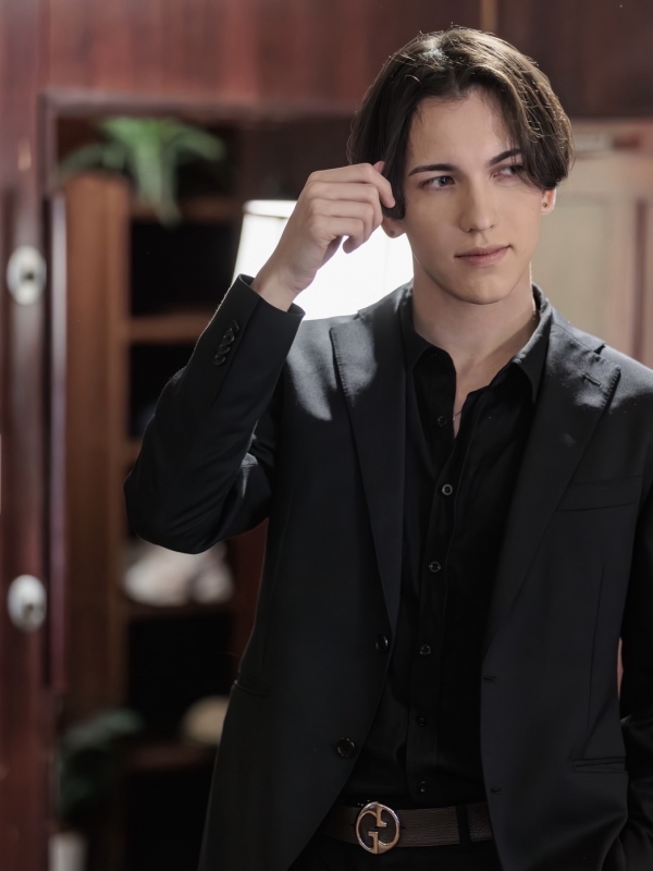 HARRY(ﾊﾘｰ) 🇬🇧出勤🇯🇵