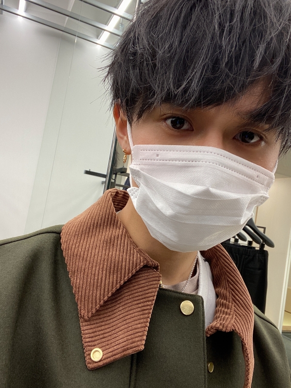 MISAKA(ﾐｻｶ) 今日からまた池袋で出勤だよー