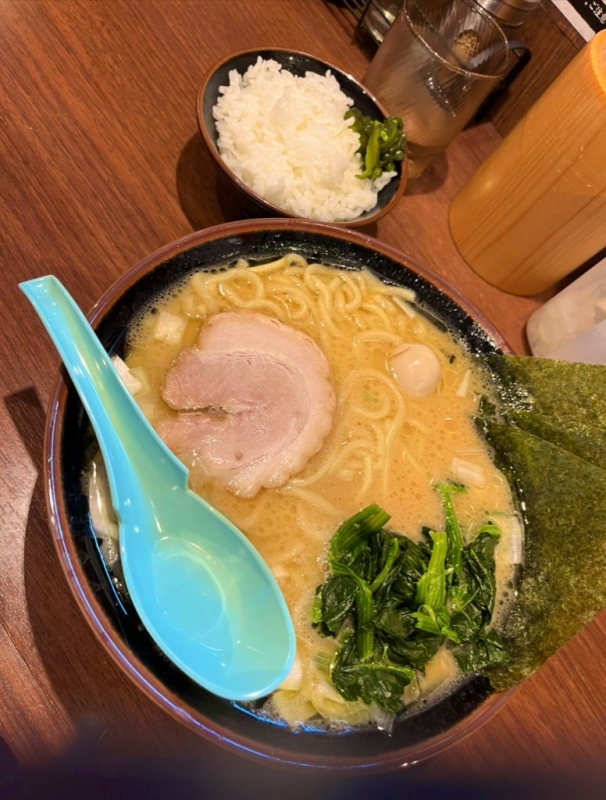 NINA(ニイナ) ラーメン