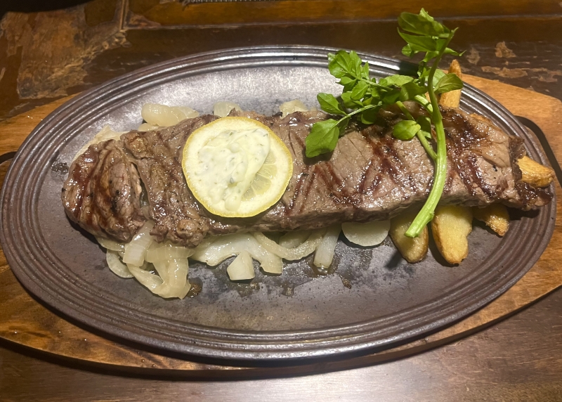 YUMITO（ﾕﾐﾄ） ステーキかハンバーグか