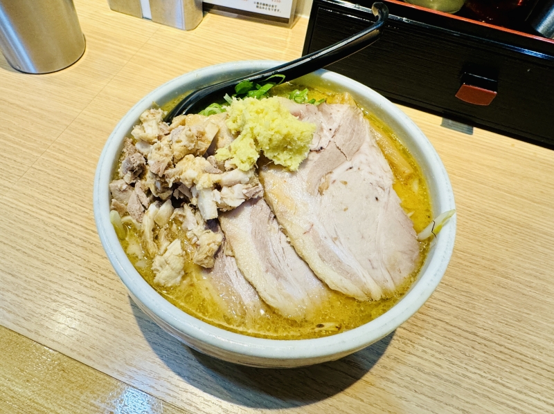 TOMOE(ﾄﾓｴ) ラーメン！