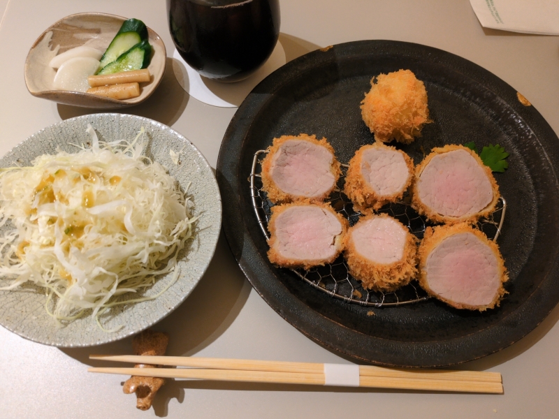 SHINYA(ｼﾝﾔ) マイとんかつブーム🐖