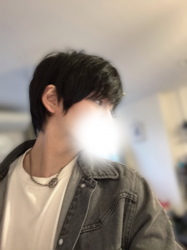 ASUMURA(ｱｽﾑﾗ) 若い子ばかりなのかな？