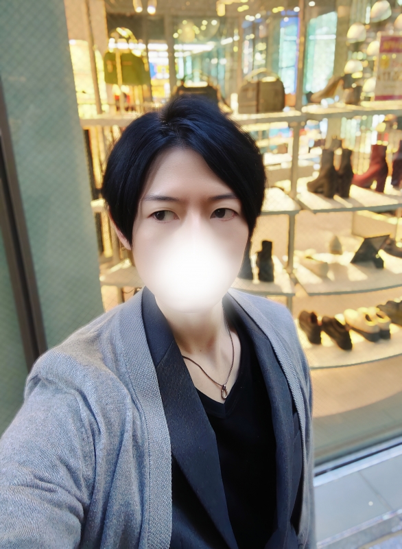 KOYOI(コヨイ) 服装