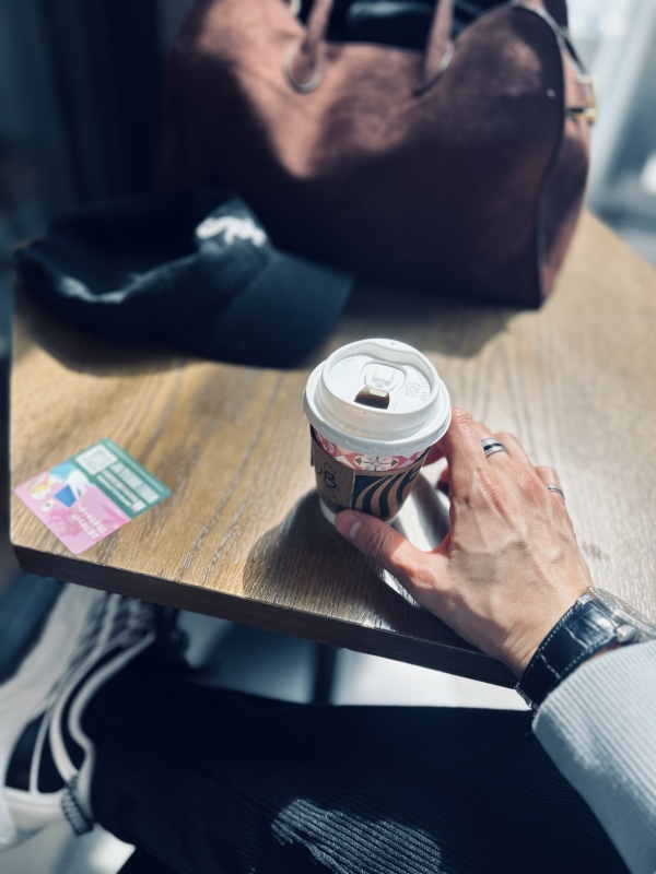 KONOSUKE(コウノスケ) 見られ方より感じ方 優越感より満足感