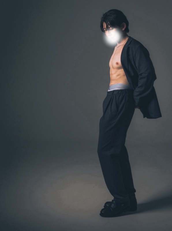 MATOI（ﾏﾄｲ） 雨の日に色白マッチョと‥