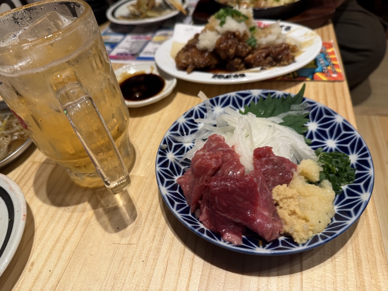 KUU(ｸｳ) 今日は友達と大衆居酒屋でガッツリ飲んでます！🍻