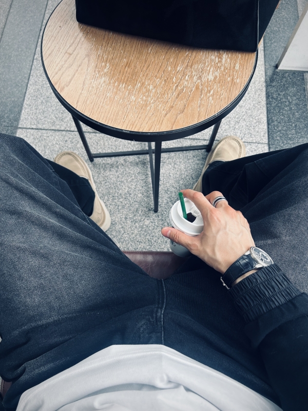 KONOSUKE(ｺｳﾉｽｹ) お金も使う場所がなければ ただの紙になる