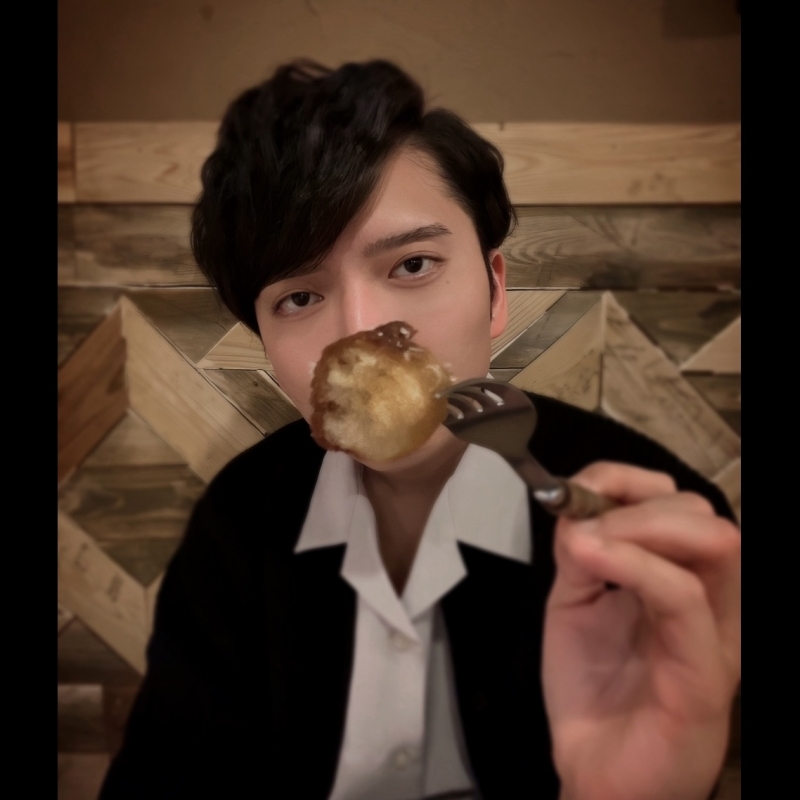 MAHIRO(ﾏﾋﾛ) 一緒に食べよ