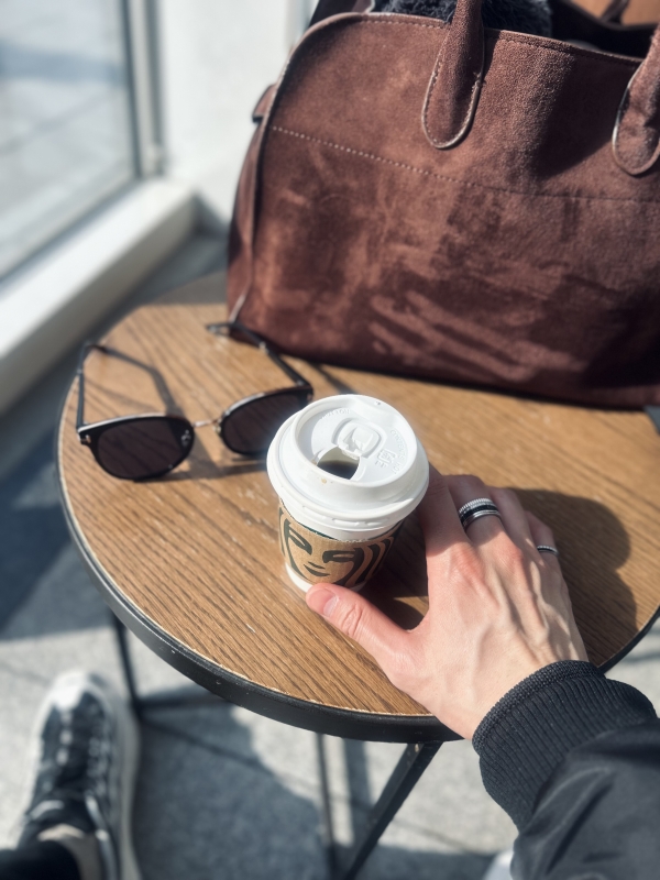 KONOSUKE(ｺｳﾉｽｹ) 初めましてでホテルに行くから