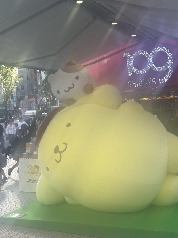 AIRI(ｱｲﾘ) いきなり男性に手を繋がれそうになった