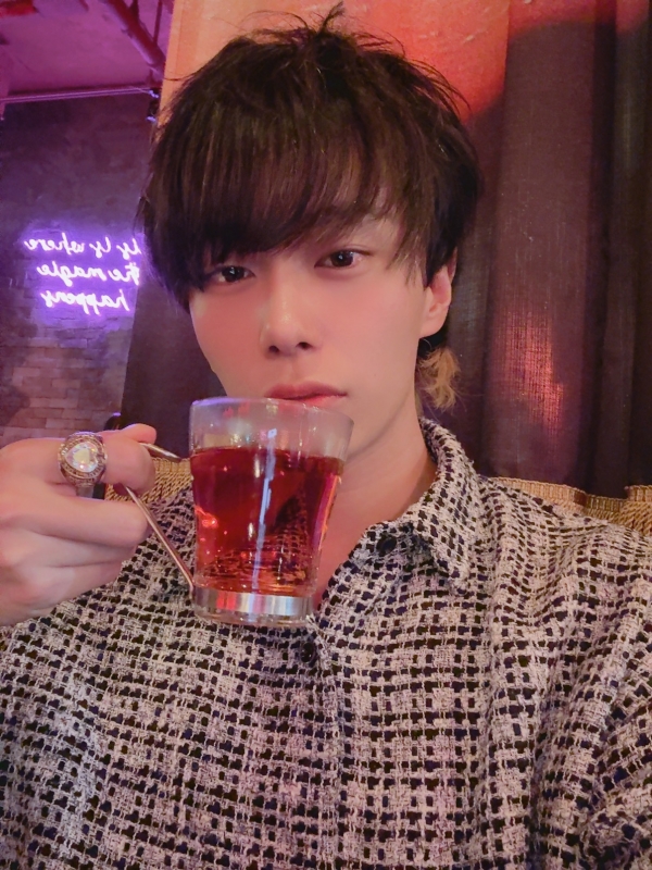 MOEGI(モエギ) ブルースカイフォローお願いいたします