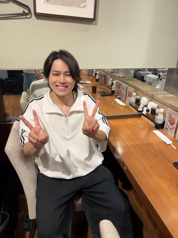 KONOSUKE(コウノスケ) 1人でねぎし来た @mel_kich1