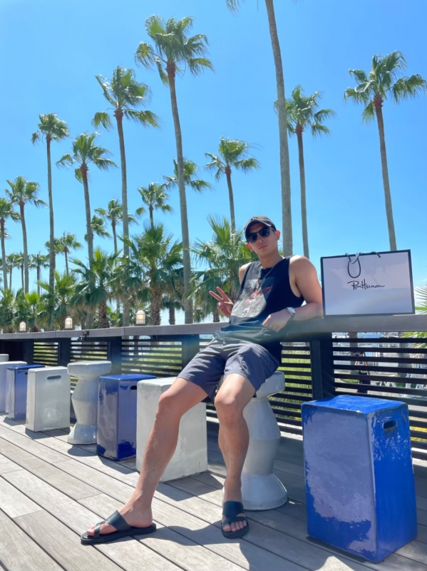 TOMOAKI(トモアキ) 南国気分と、あなたへのご褒美🌴
