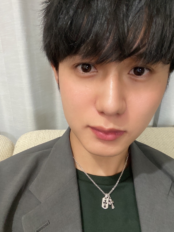 MISAKA(ﾐｻｶ) 真っ白！