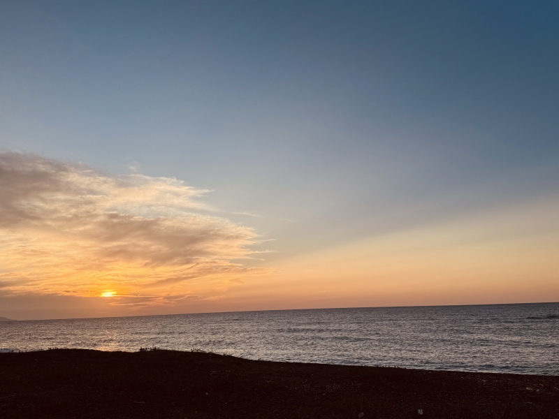 TOMOE(ﾄﾓｴ) 夕日