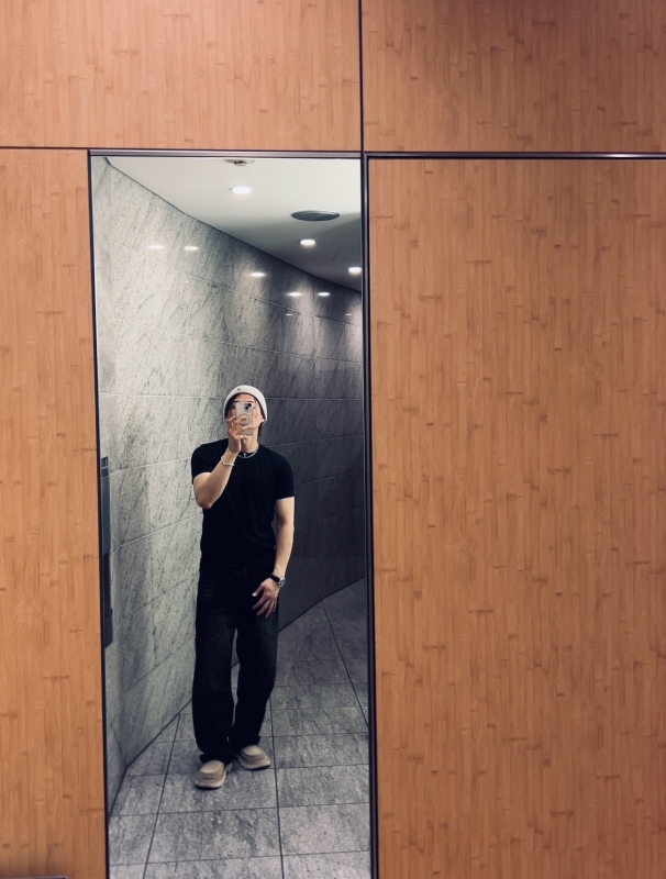 KONOSUKE(ｺｳﾉｽｹ) たまには 人の温もりに触れないと