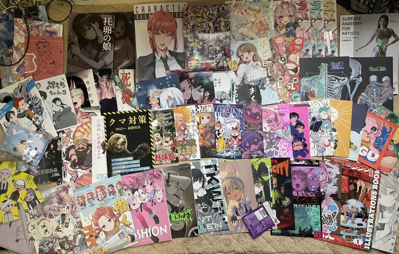 TATSUYA(ﾀﾂﾔ) コミケ戦利品　買いすぎた説はある