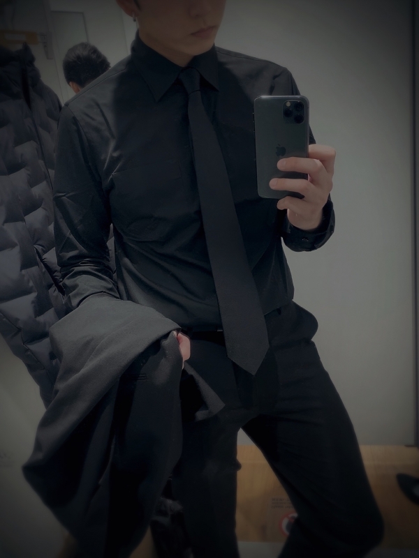 MAHIRO(ﾏﾋﾛ) ネクタイで手首縛ってみる？