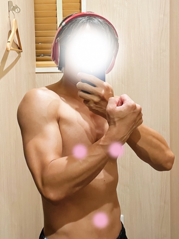 RINTAROU(ﾘﾝﾀﾛｳ) 安心してください隠してますよ🙈