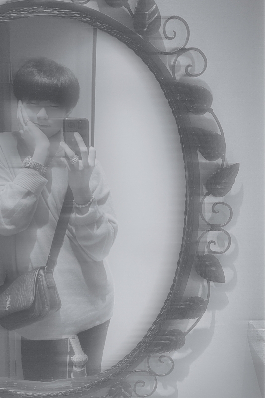 HISATO(ヒサト) .