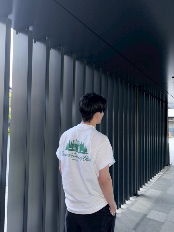 EISHI(ｴｲｼ) 後ろから