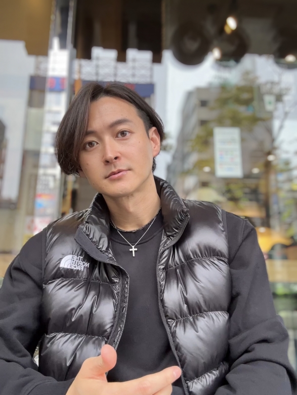 KONOSUKE(コウノスケ) 人を喜ばせている人