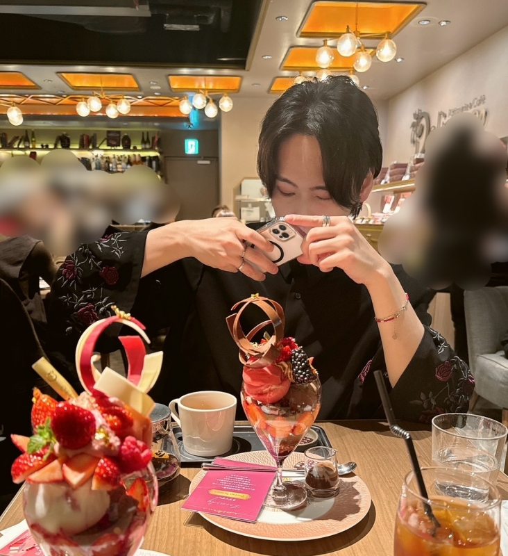 KAREN(カレン) 我慢しすぎは身体に毒よ☠️