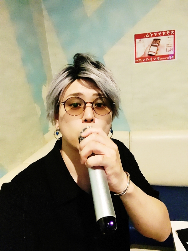 SHINO (シノ) ちょっと声を出しにキャス。