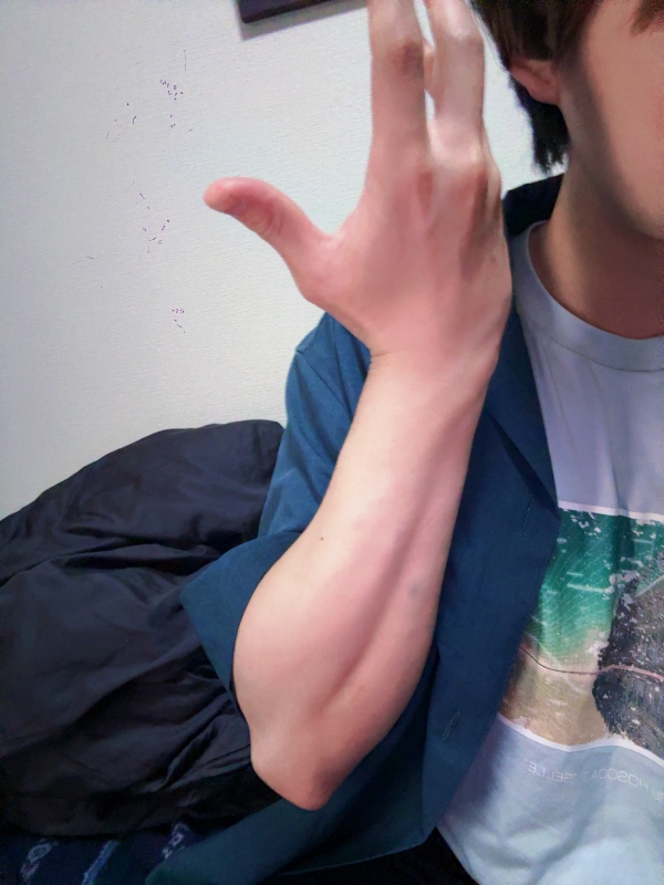 LUCA(ﾙｶ) 💪🏻腕がチャームポイント