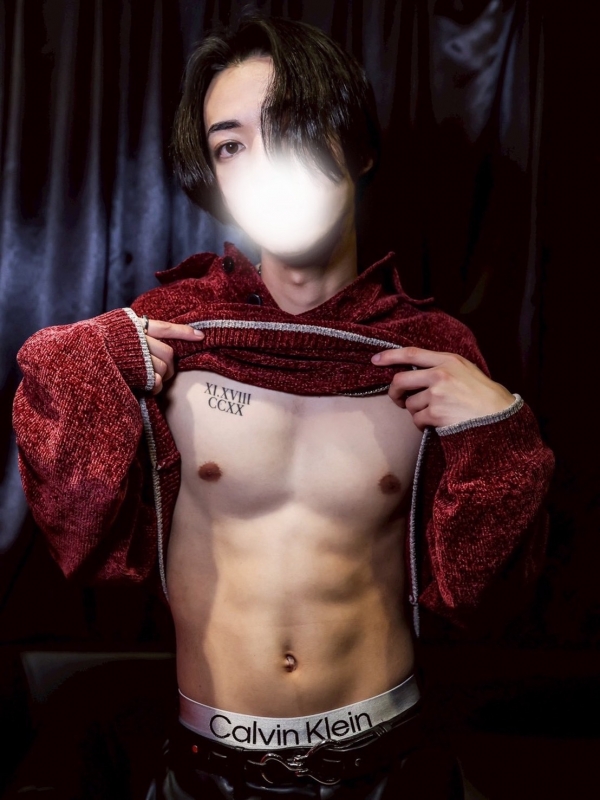 SHU(ｼｭｳ) いっぱい触ってね？