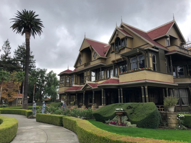 GUREN(ｸﾞﾚﾝ) ウィンチェスター•ミステリー•ハウス