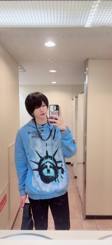 SHUSUKE(ｼｭｳｽｹ) 髪切って2週間くらい